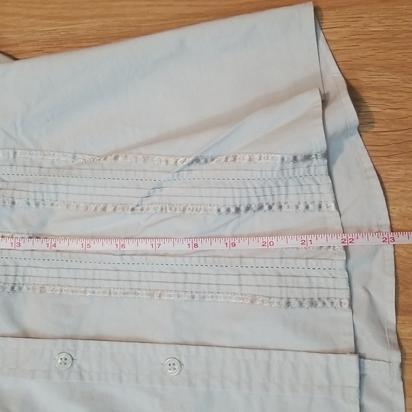 New York and company stretch cream button up short sleeve blouse medium - Picture 10 of 10